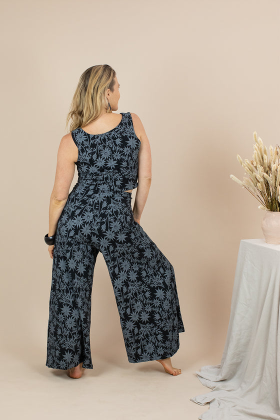 4 Way Reversible Crop - Flannel Flower Print (8)