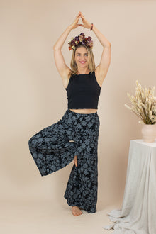  Wide Leg Pants - Flannel Flower Print