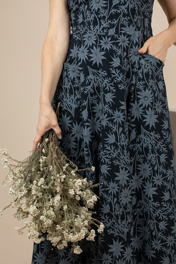 Flow Dress - Flannel Flower Print
