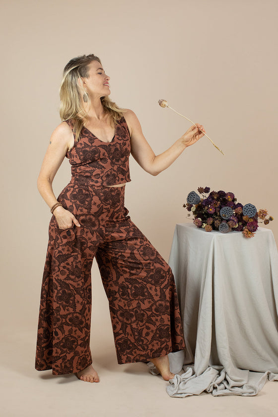 Wide Leg Pants - Opium Poppies Print