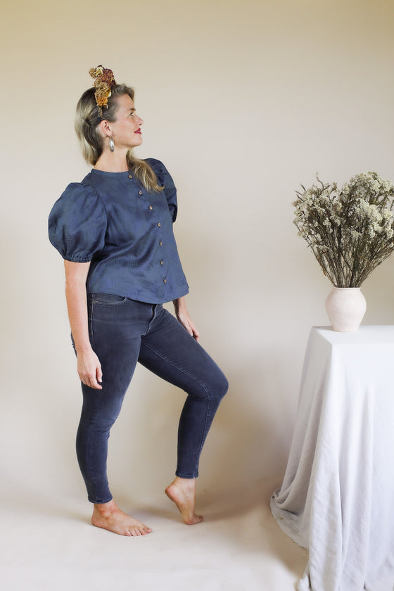 Linen Puff Top - Subtle Diamond Python Print