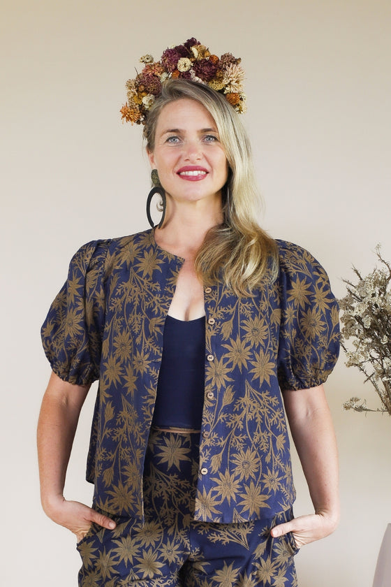 Linen Puff Top - Gold Flannel Flower Print