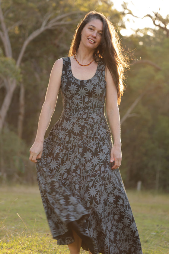 Flow Dress - Flannel Flower Print