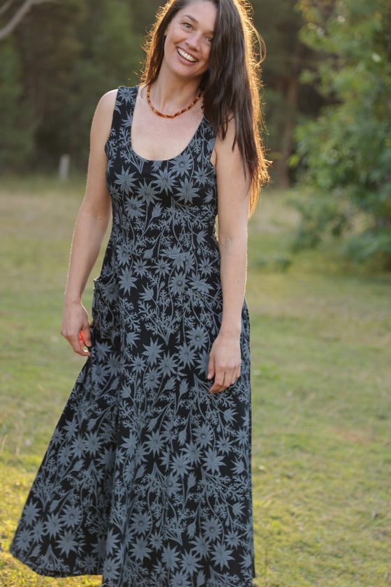 Flow Dress - Flannel Flower Print